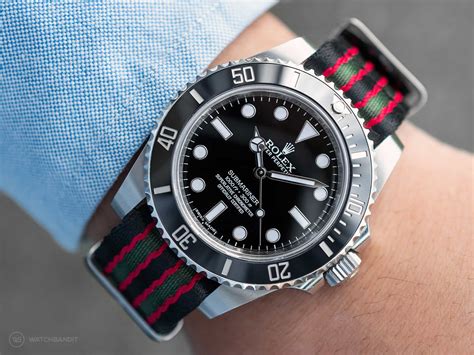 how to put nato strap on rolex